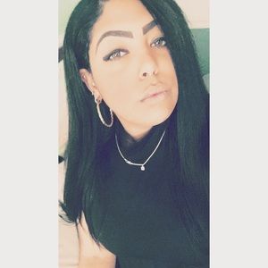 Meet your Posher, Andreia