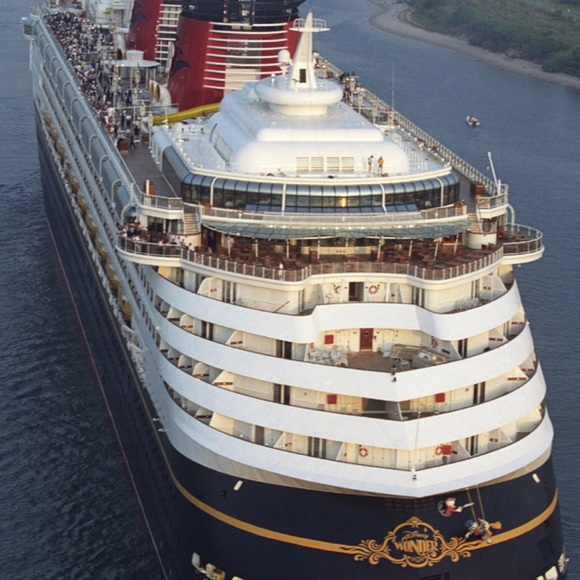 Meet your Posher, Arlene - Picture 1 of 1