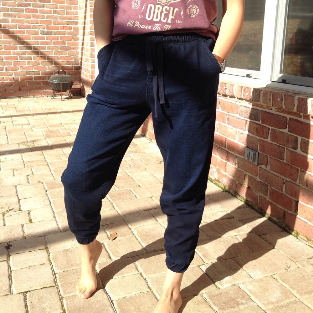 A&F Jogger Jeans