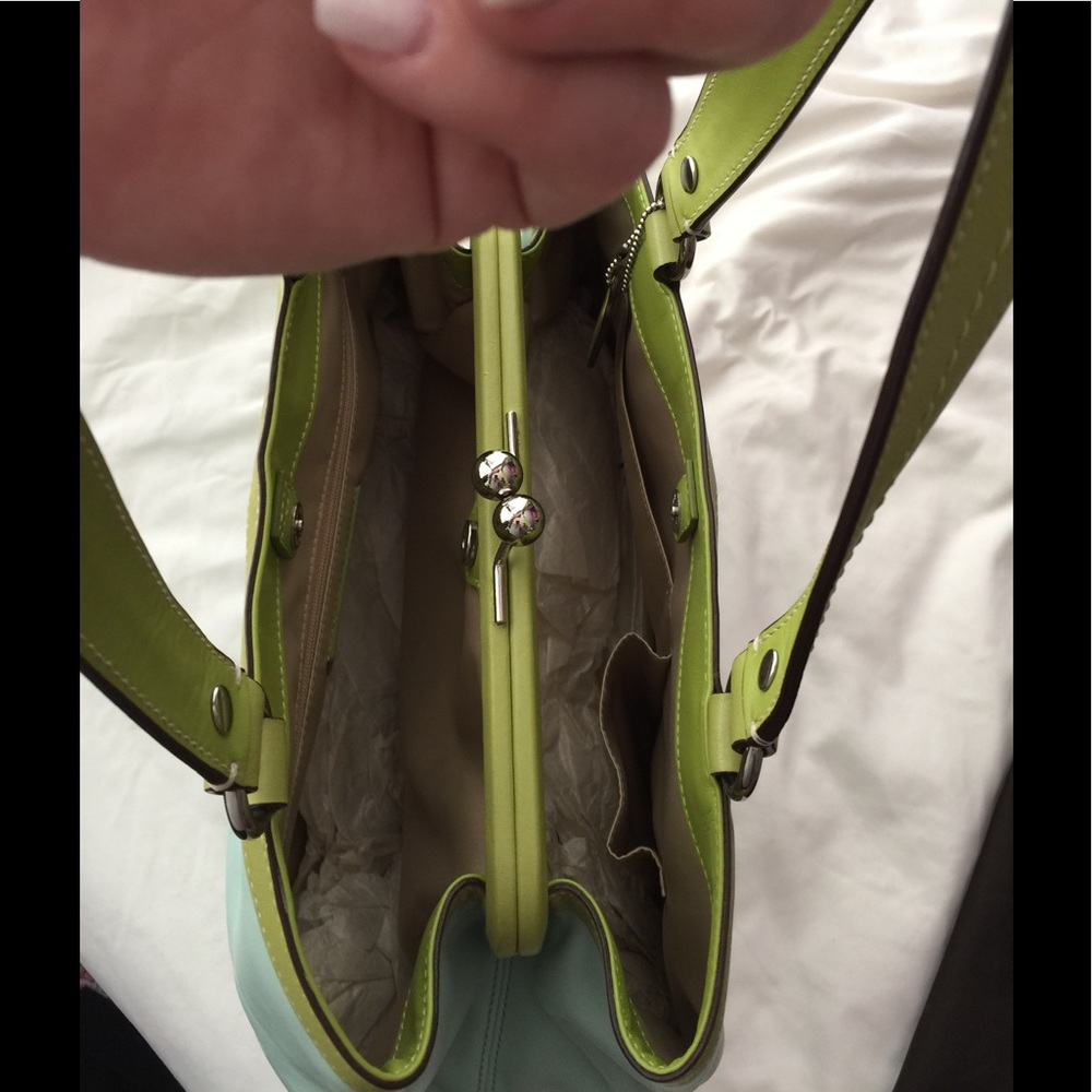 Coach Handbag - Picture 4 of 4