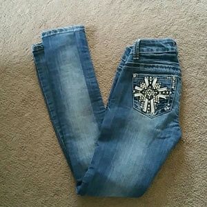 Juniors jeans