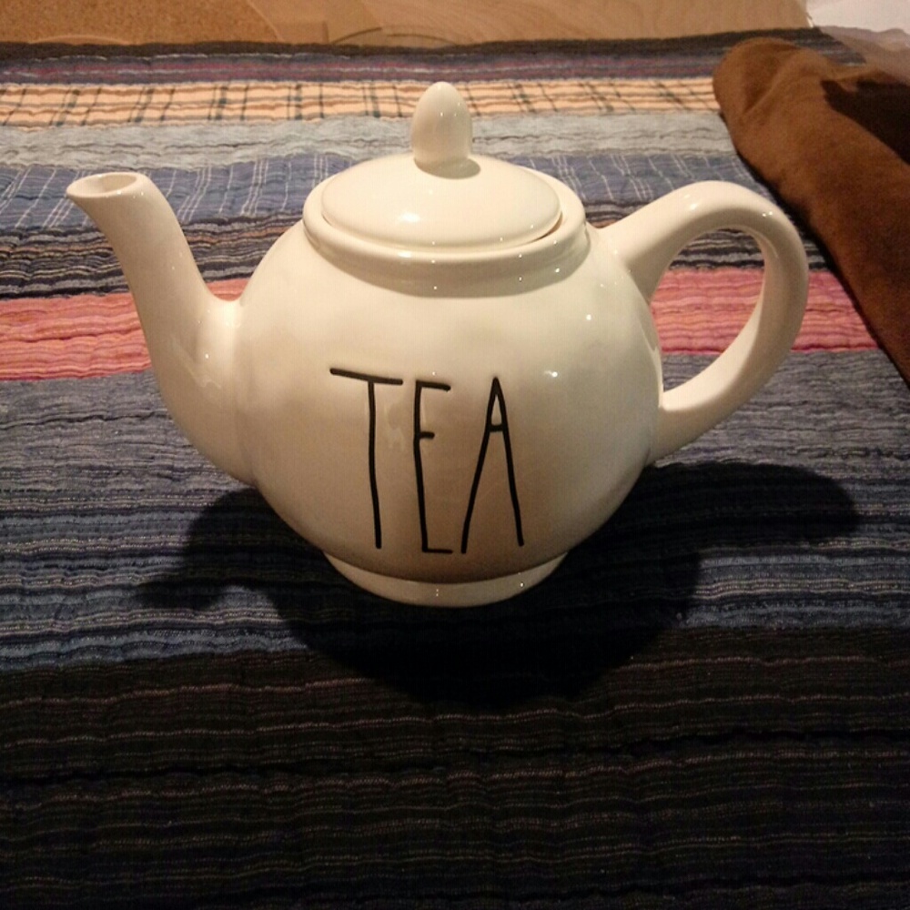 Rae Dunn Tea Pot