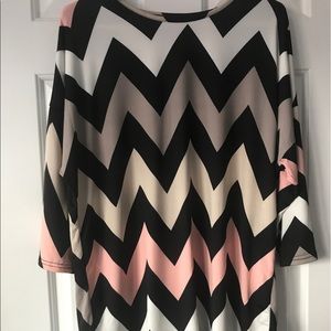 Chevron top
