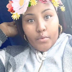 Meet your Posher, Khadijah