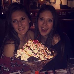 Meet your Posher, Harmony