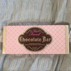 TOO FACED CHOCOLATE BAR PALETTE