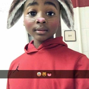 Meet your Posher, Ishy