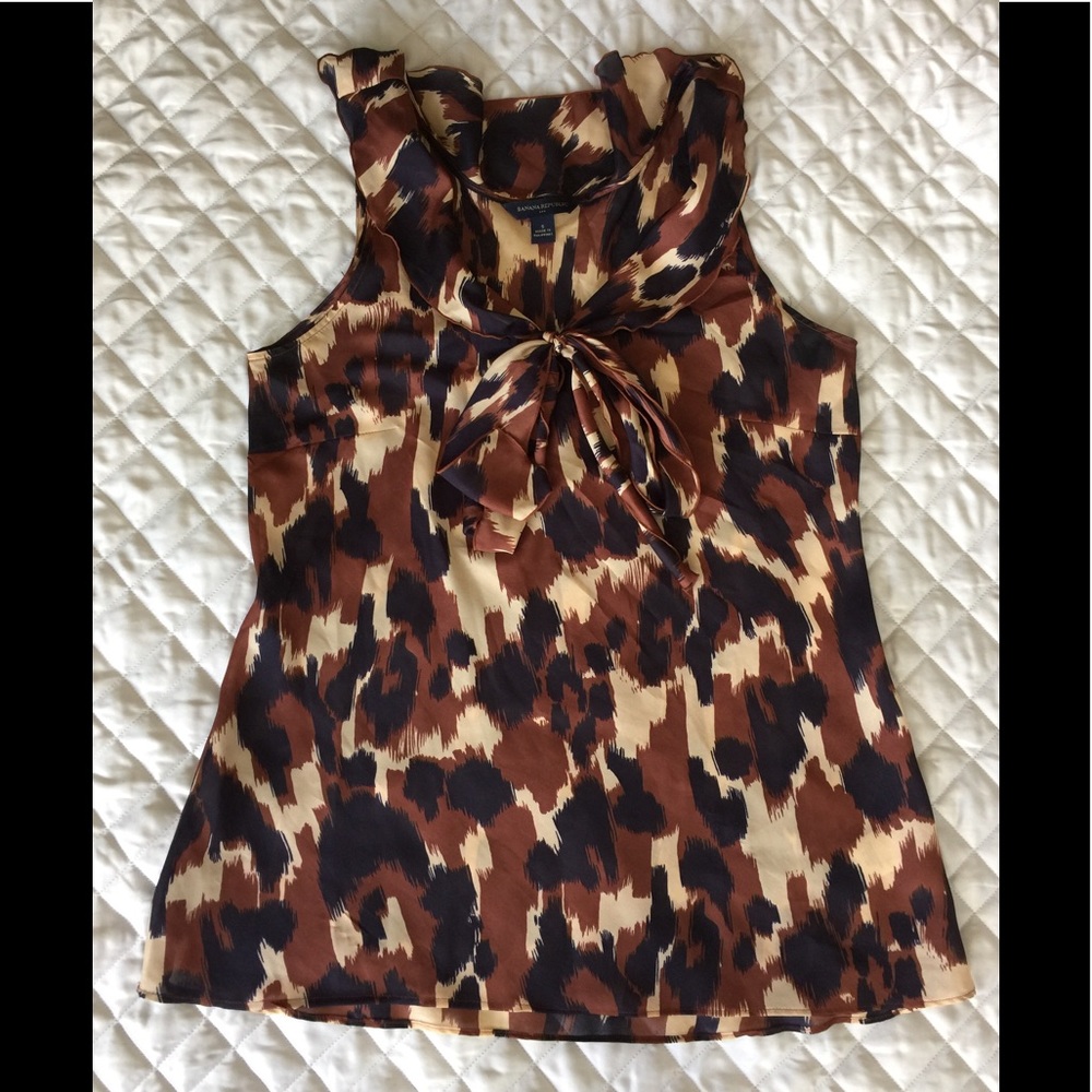 Banana Republic necktie blouse