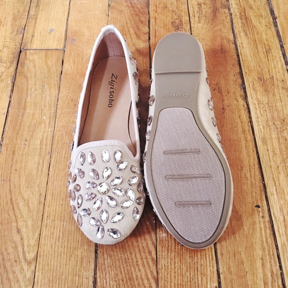 🌸Host Pick!🌸 Siena Women Round Toe Canvas Loafer - Picture 7 of 8