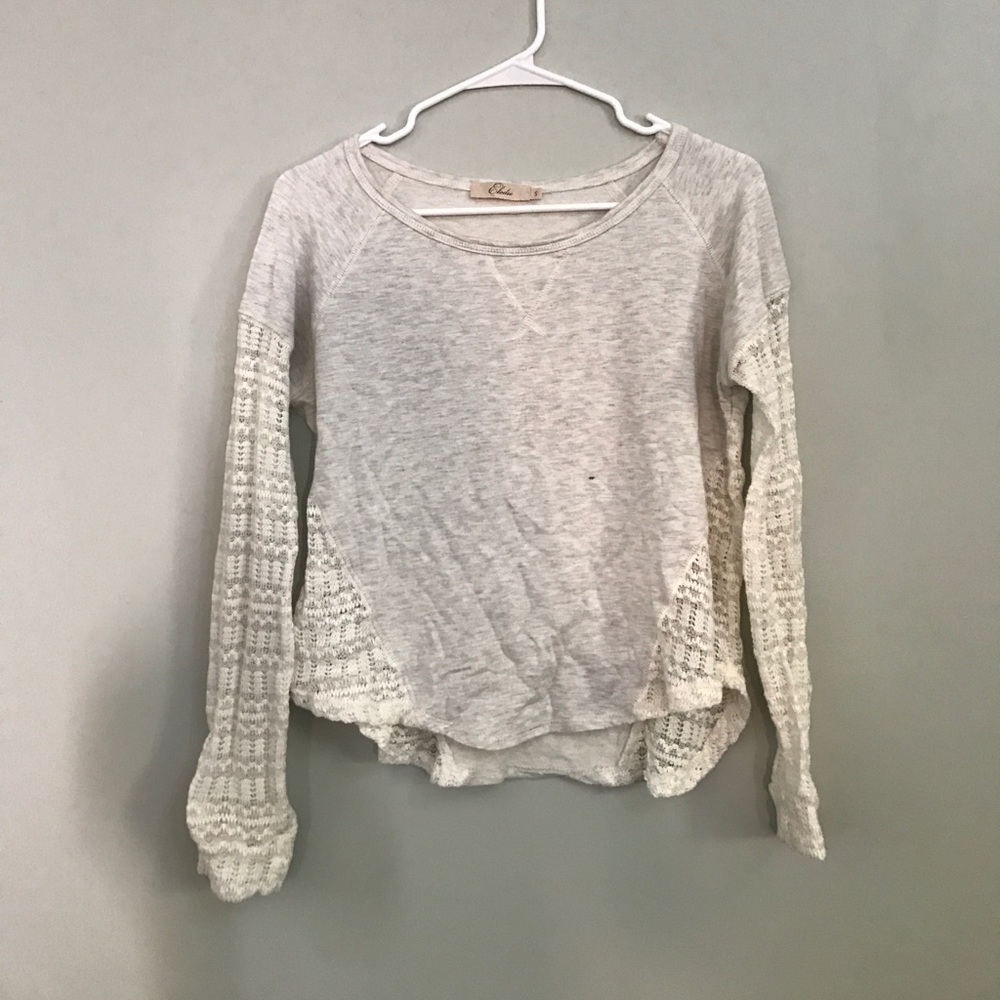 Cream sweater with crotchet sleeves