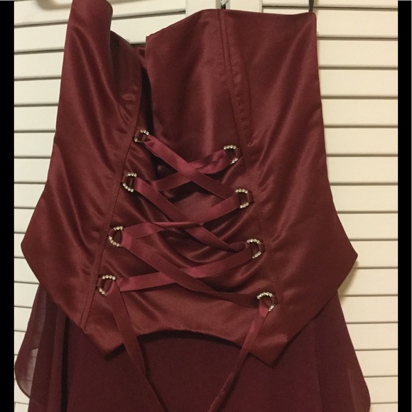 Homecoming/Prom dress short Maroon/red - Picture 2 of 3