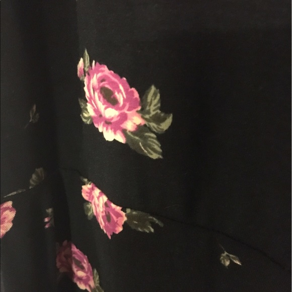 Cross backed dress - Picture 2 of 3