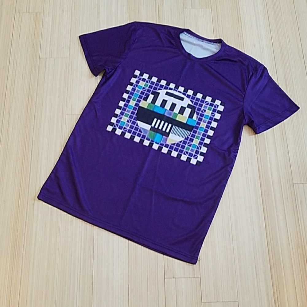 Test Pattern Tee in Size Medium