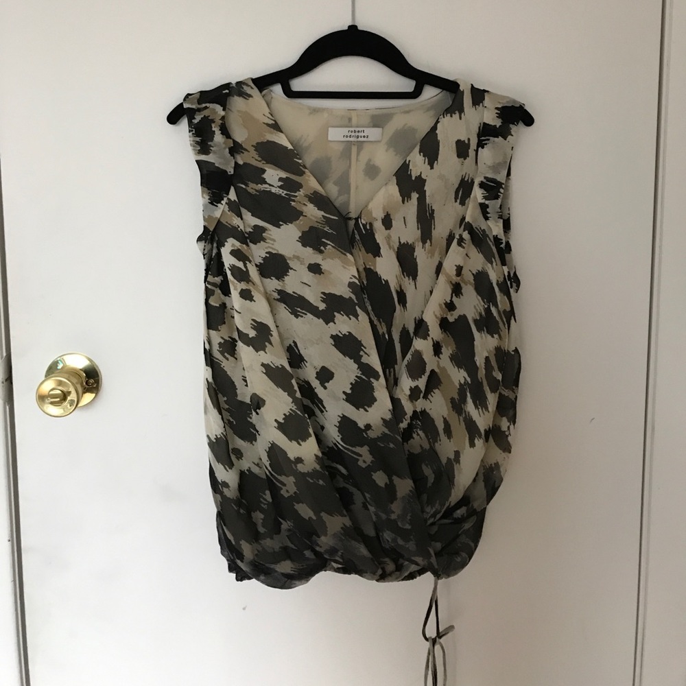 Robert Rodriquez Top