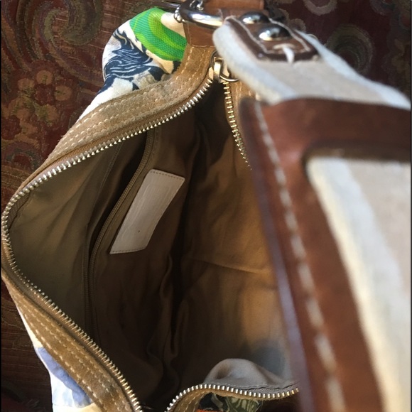 Coach Handbag 💜 - Picture 5 of 5