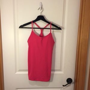 Women's Nike dri-fit tank top w/bra size XS pink