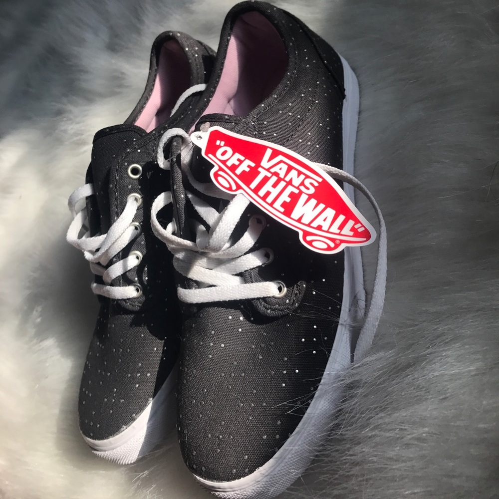 Woman's Vans authentic