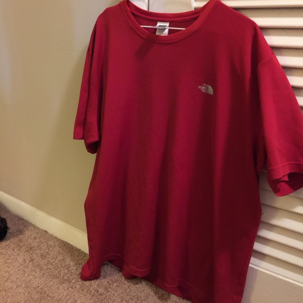 ❤️NORTH FACE❤️ dri fit tee XXL