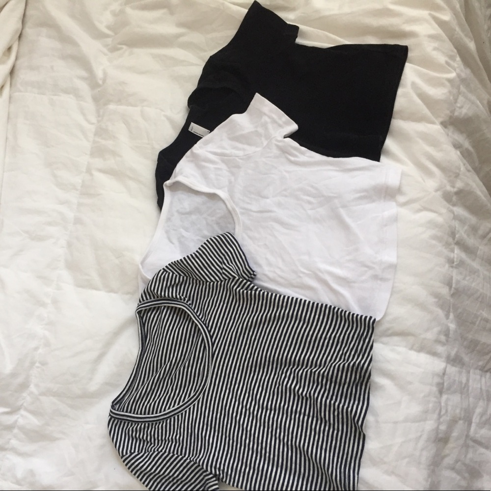Bundle! 3 American Apparel scoop neck croptops