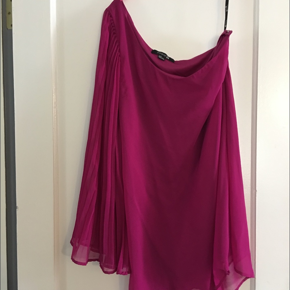 Forever21 One shoulder dress Size L