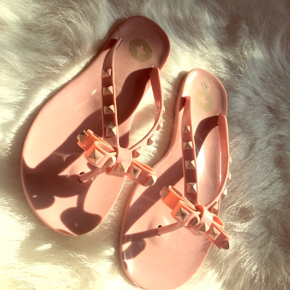 Pink studded bow sandals