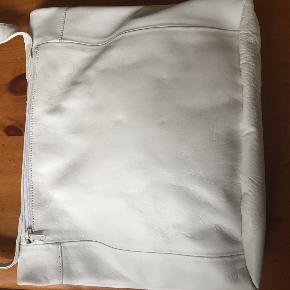 Handbag - Picture 5 of 5