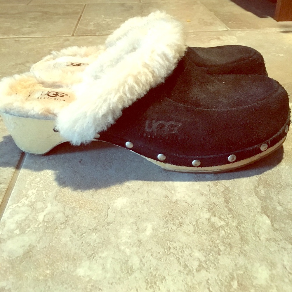 Ugg Clogs