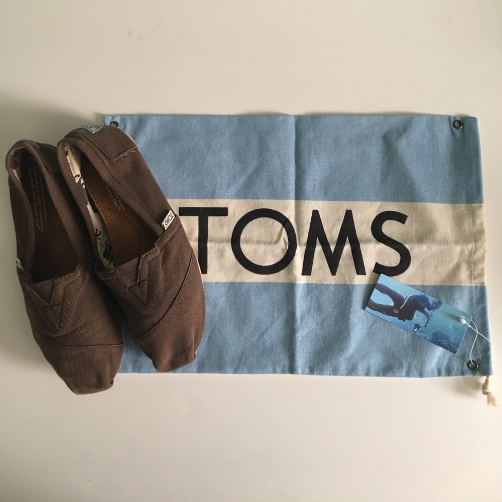 Brown Toms.