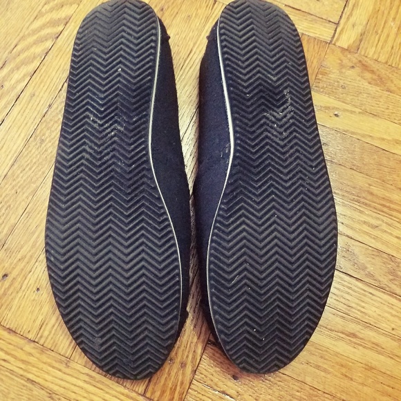 LUMINA Furry shoes, good for spring/fall - Picture 4 of 5