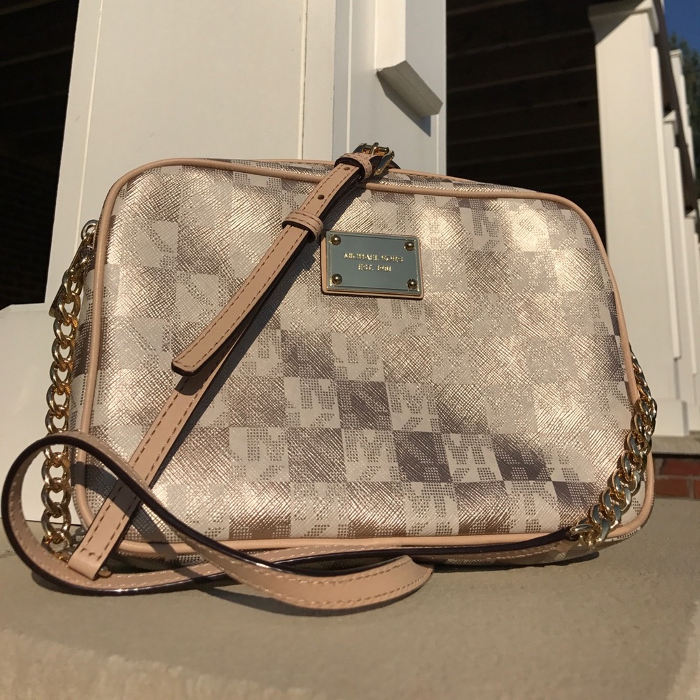 Jet Set Travel Large Metallic Leather Crossbody