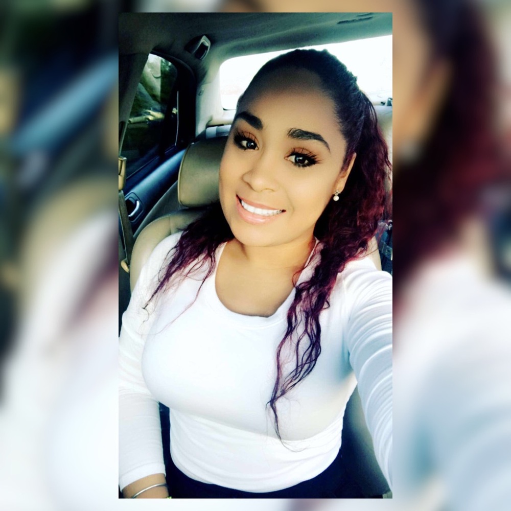 Meet your Posher, Ramonita