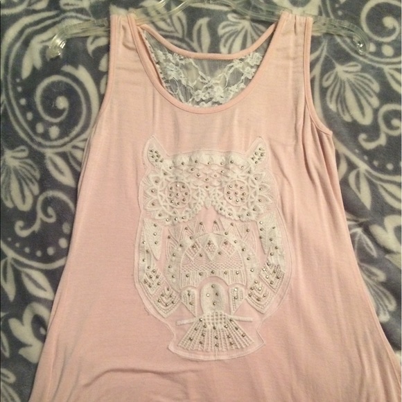 Shirts - Picture 8 of 8