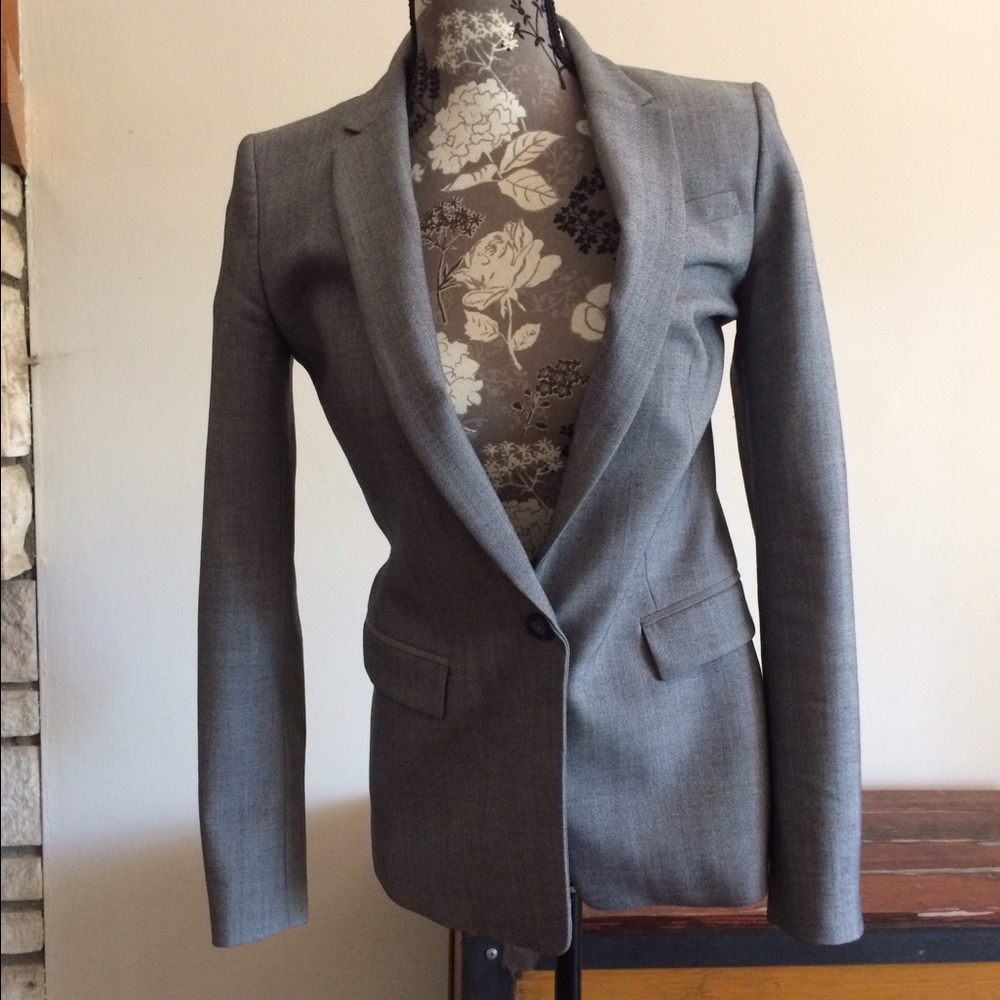 Banana Republic suit jacket/blazer. Gray.