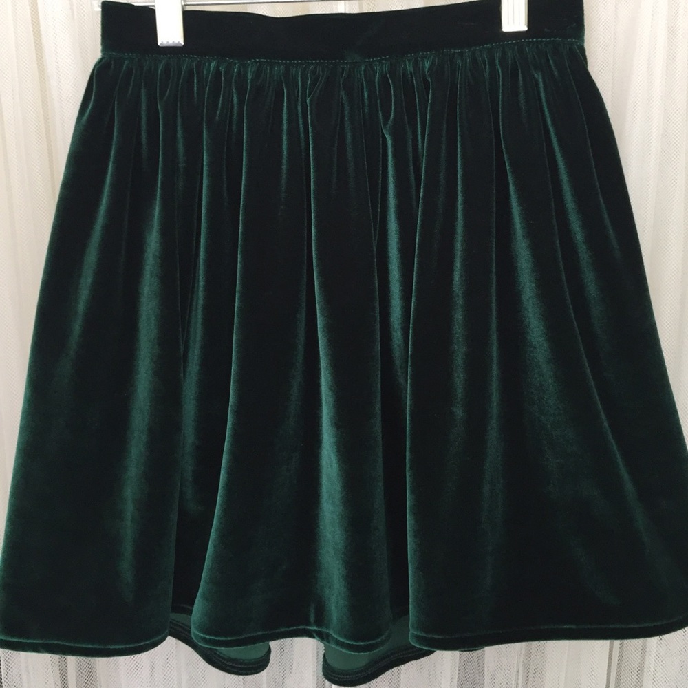 American Apparel Dark Green Velvet Skirt