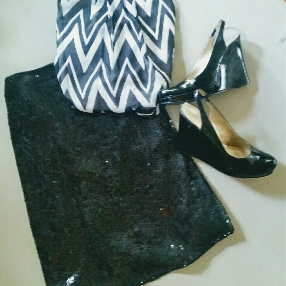 Worthington Black Sequin Skirt Sz 14 TALL