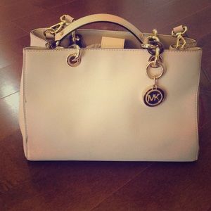 Micheal Kors Hamilton Satchel-Bone
