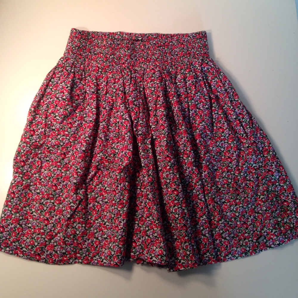 PINK floral skirt, women's size XS.