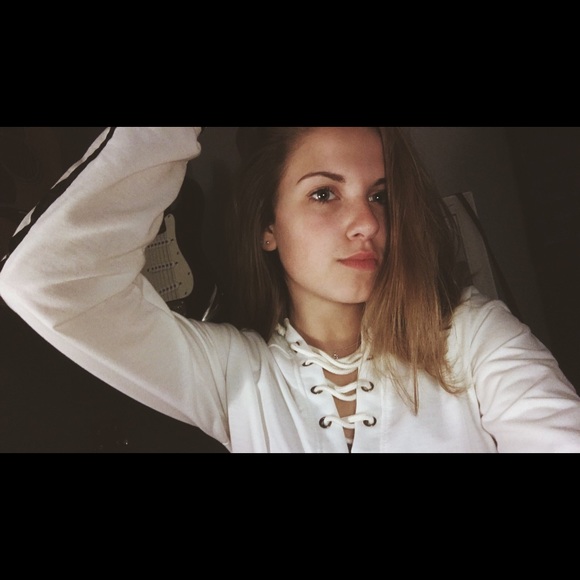 Meet your Posher, Lexie - Picture 1 of 1