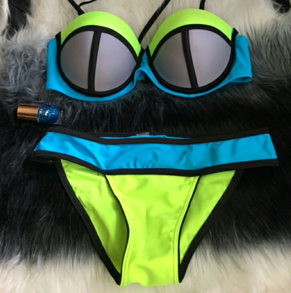 Green neon bikini swimsuit swimwear set