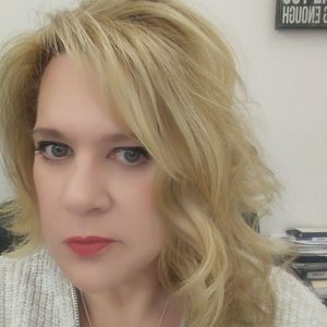 Meet your Posher, Janell