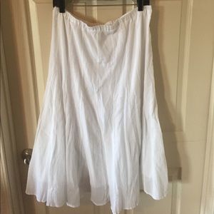 White midi skirt