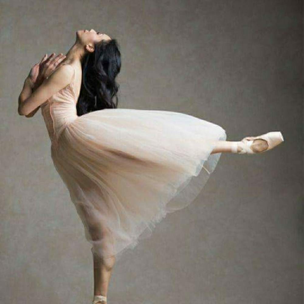 Meet your Posher, Khanisha