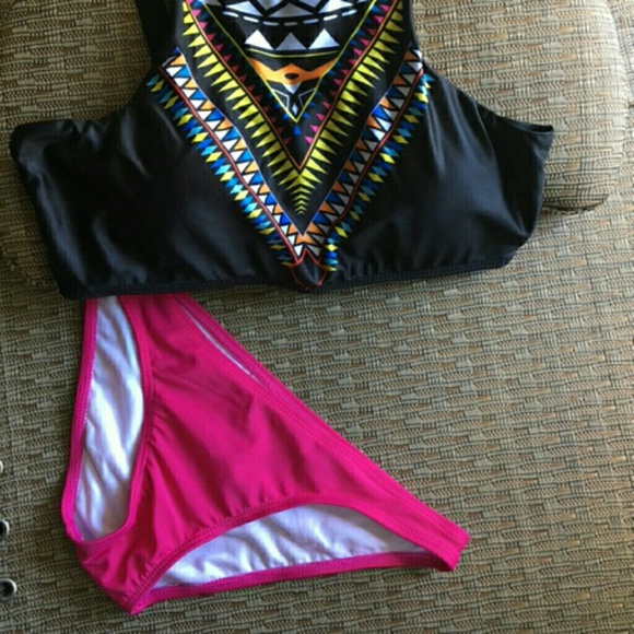 Brand new pink two pieces push up bra and brief - Picture 3 of 3