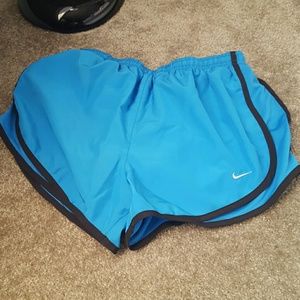 Running shorts