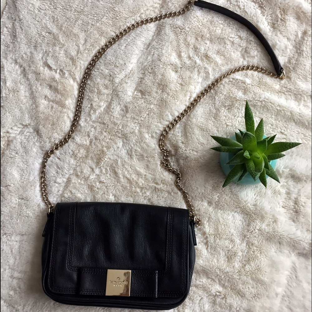 Kate Spade crossbody with subtle bow