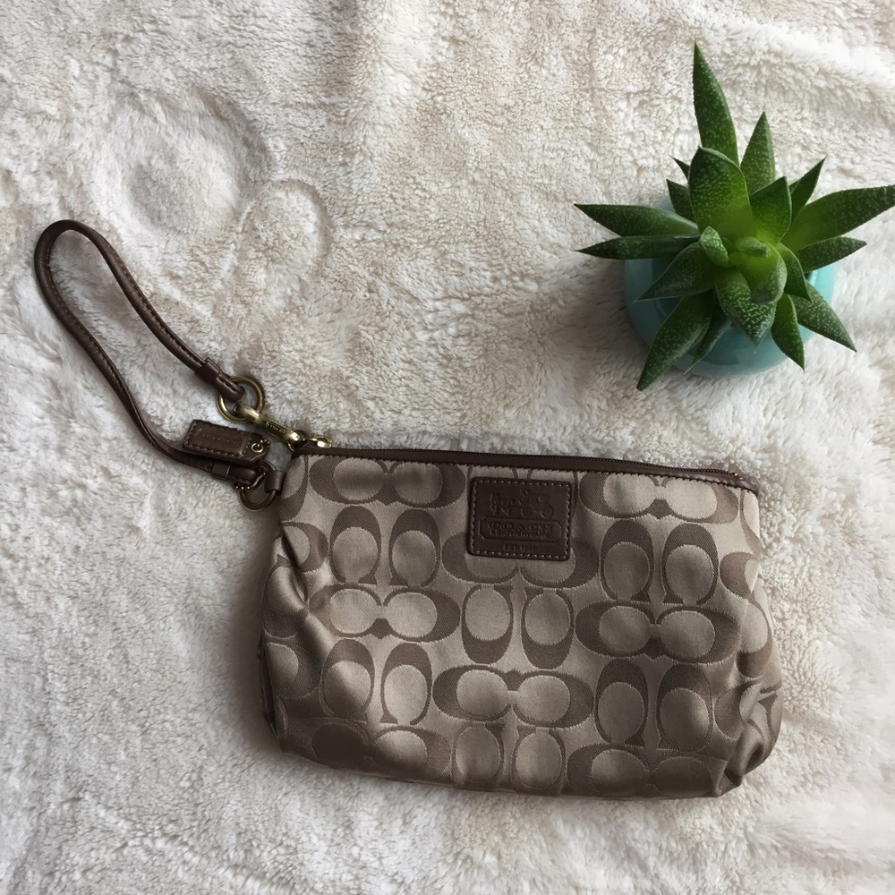 Coach wristlet