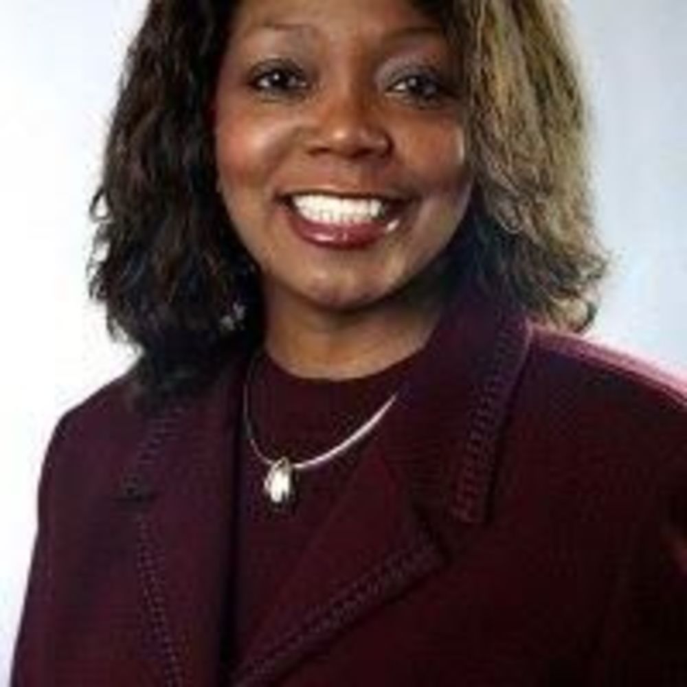 Meet your Posher, Yolanda