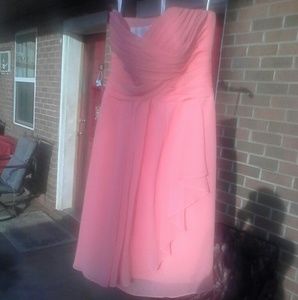 David's Bridal Short Coral/Peach Bridesmaid dress