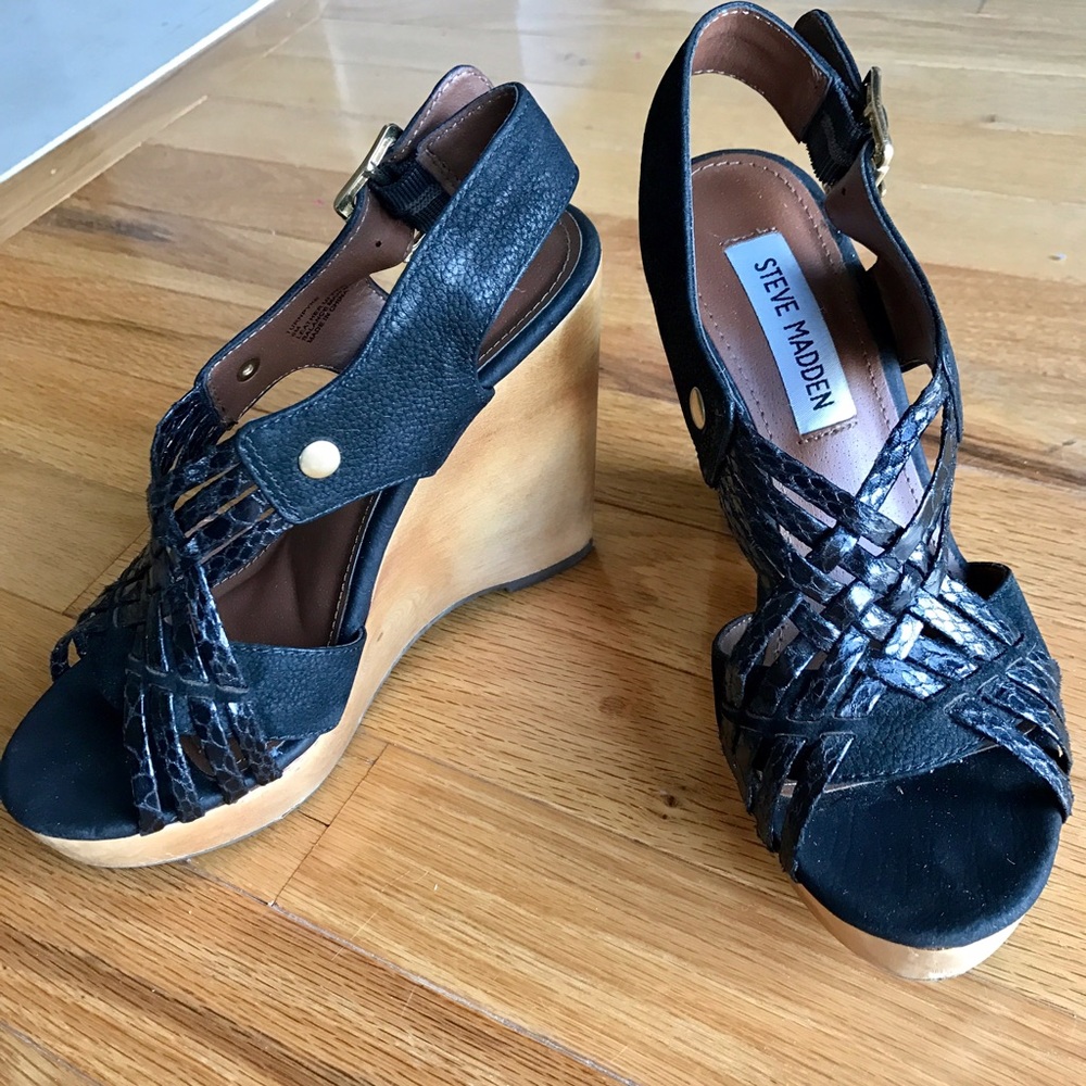 Steve Madden Wedges