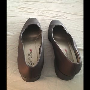 Nice pair of dress shoes!